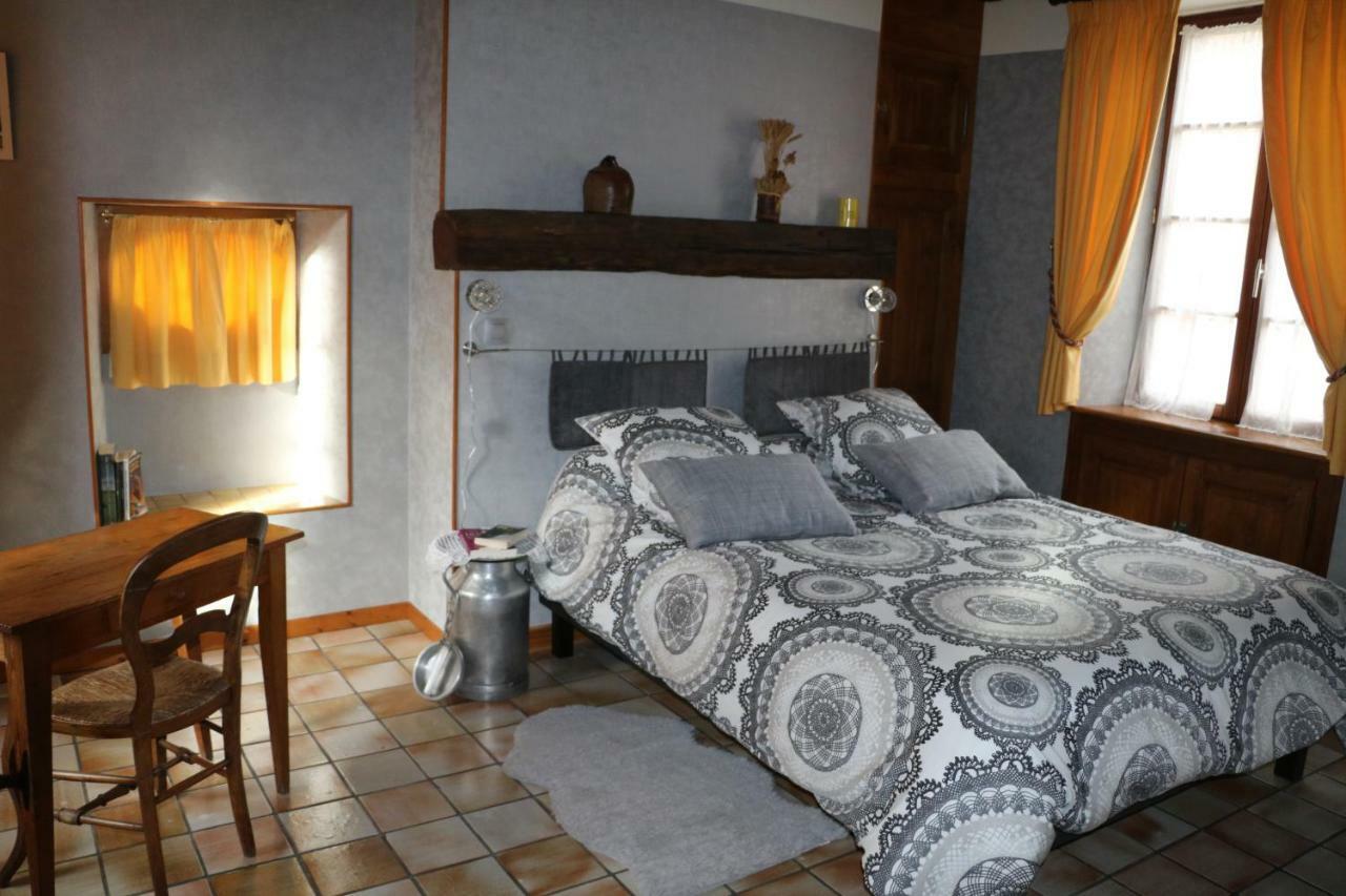 Gite L'Ecole Buissonniere Cheu Luaran gambar